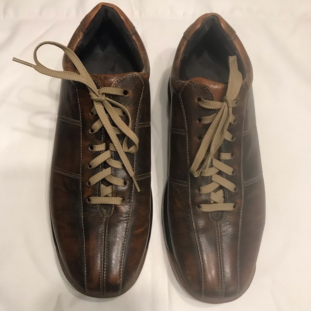 Cole haan oxford brown Nike air shoes